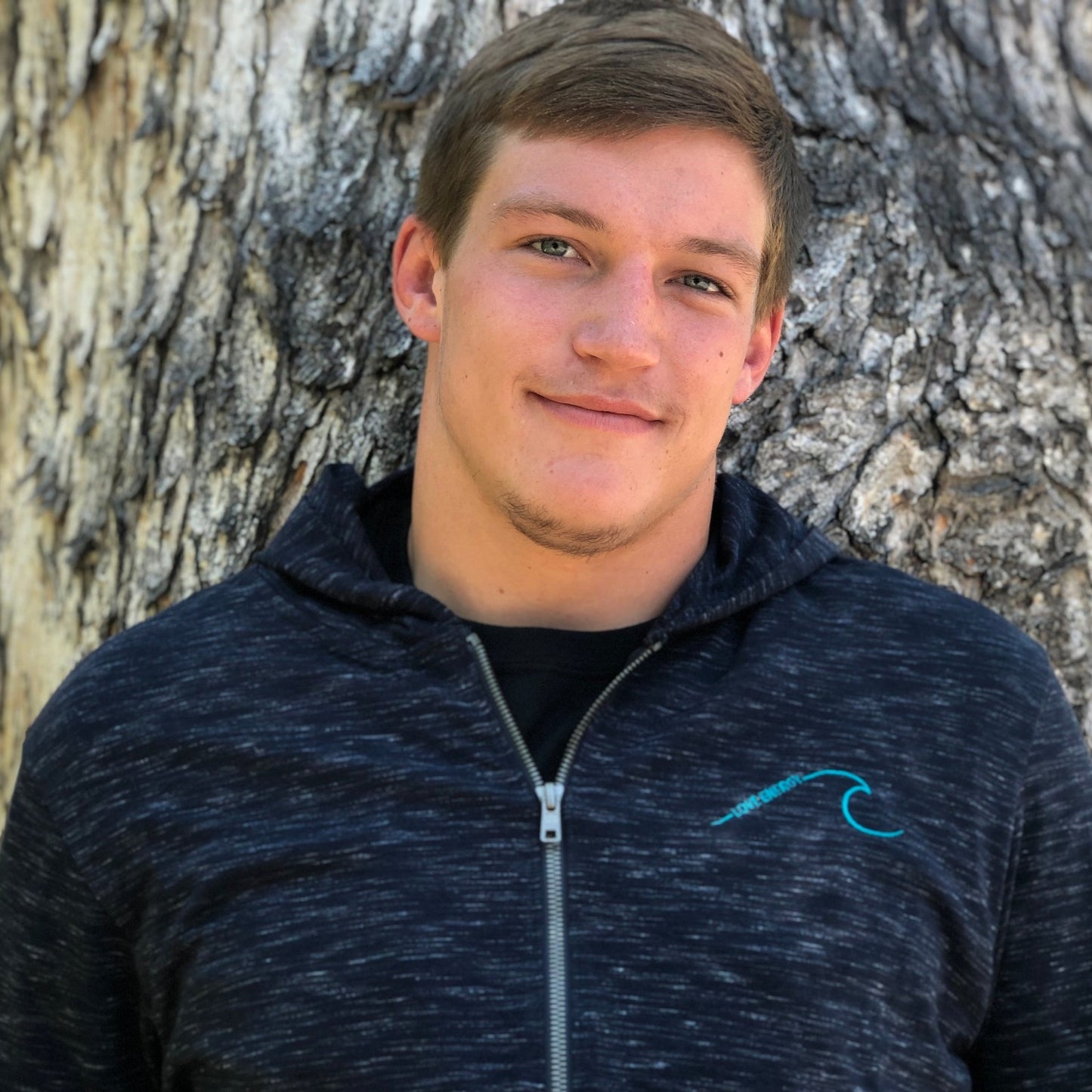 Wave Light-Weight Zip Hoodie