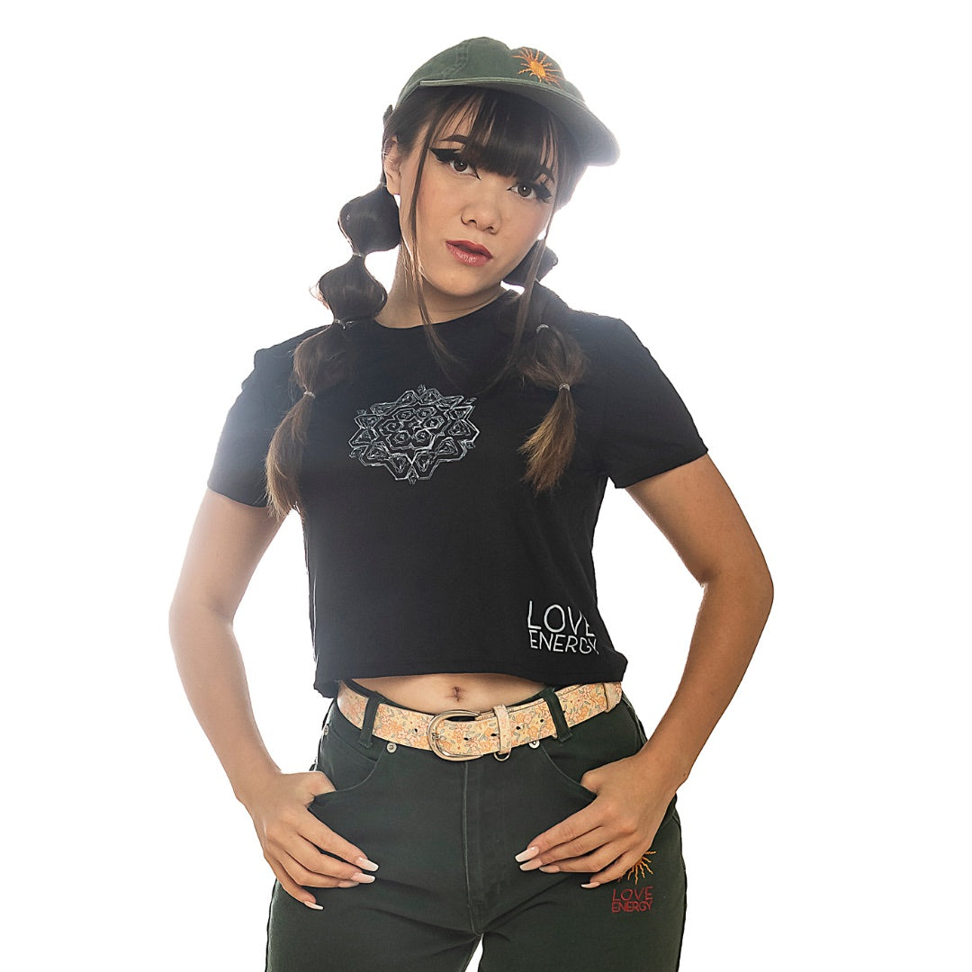 White Sketch Mandala Crop T-shirt